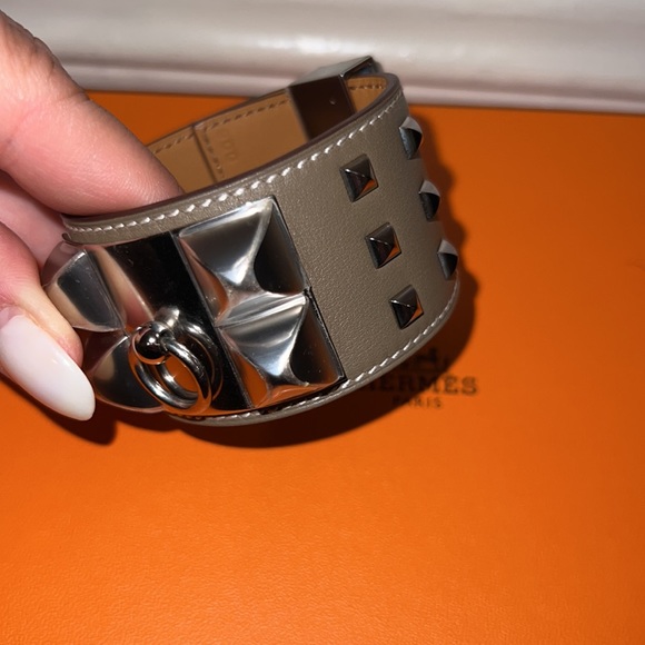 Authentic Hermes Collier de Chien CDC STUDDED Swift Etoupe Bracelet T2 - Picture 4 of 11